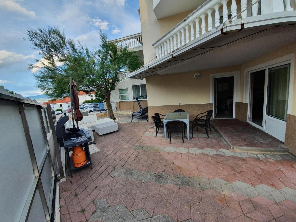 Apartman Klaudijo Apartamento Baška Exterior foto