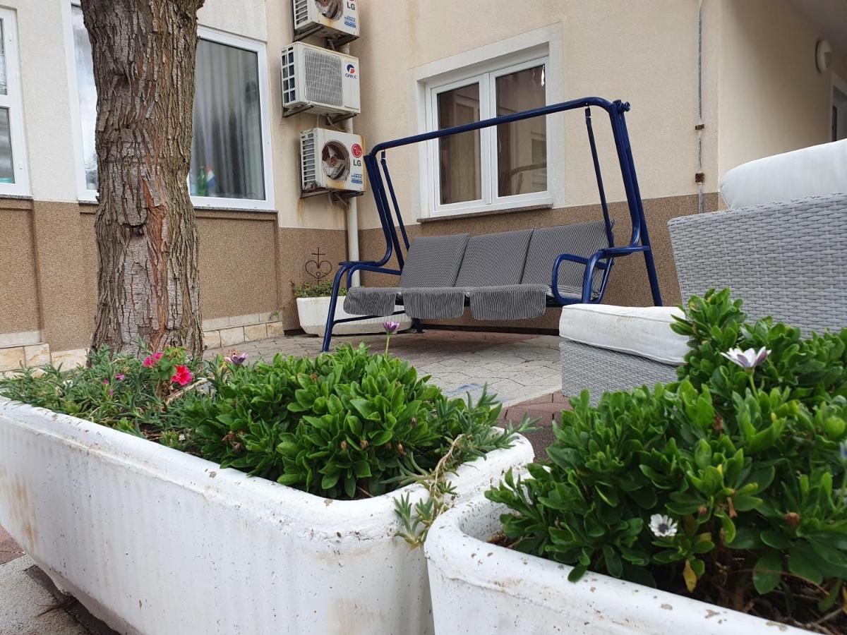 Apartman Klaudijo Apartamento Baška Exterior foto