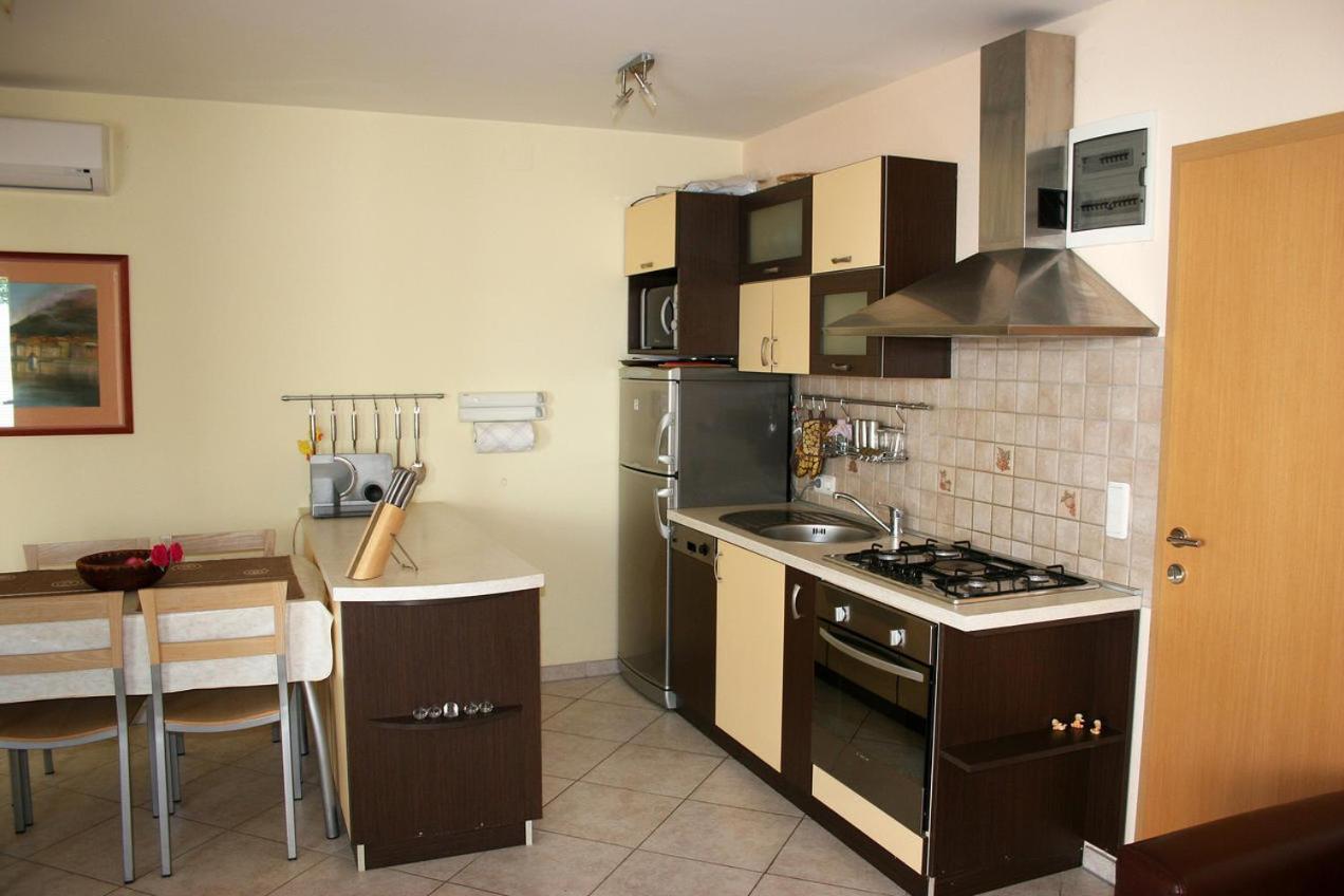 Apartman Klaudijo Apartamento Baška Exterior foto